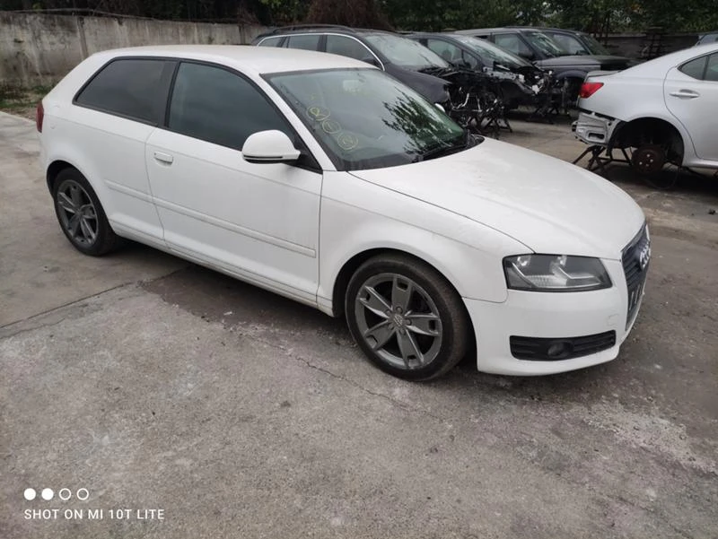 Audi A3 1.4TFSI, снимка 4 - Автомобили и джипове - 39847646