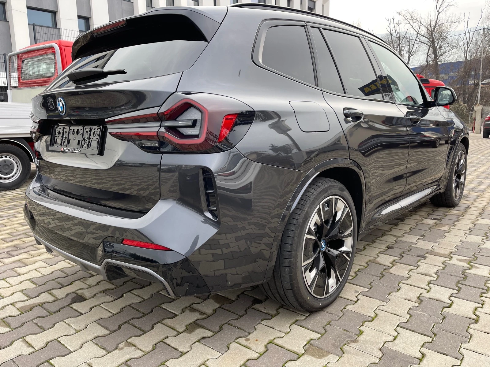 BMW iX3 M-paket/80kw/560km - изображение 6