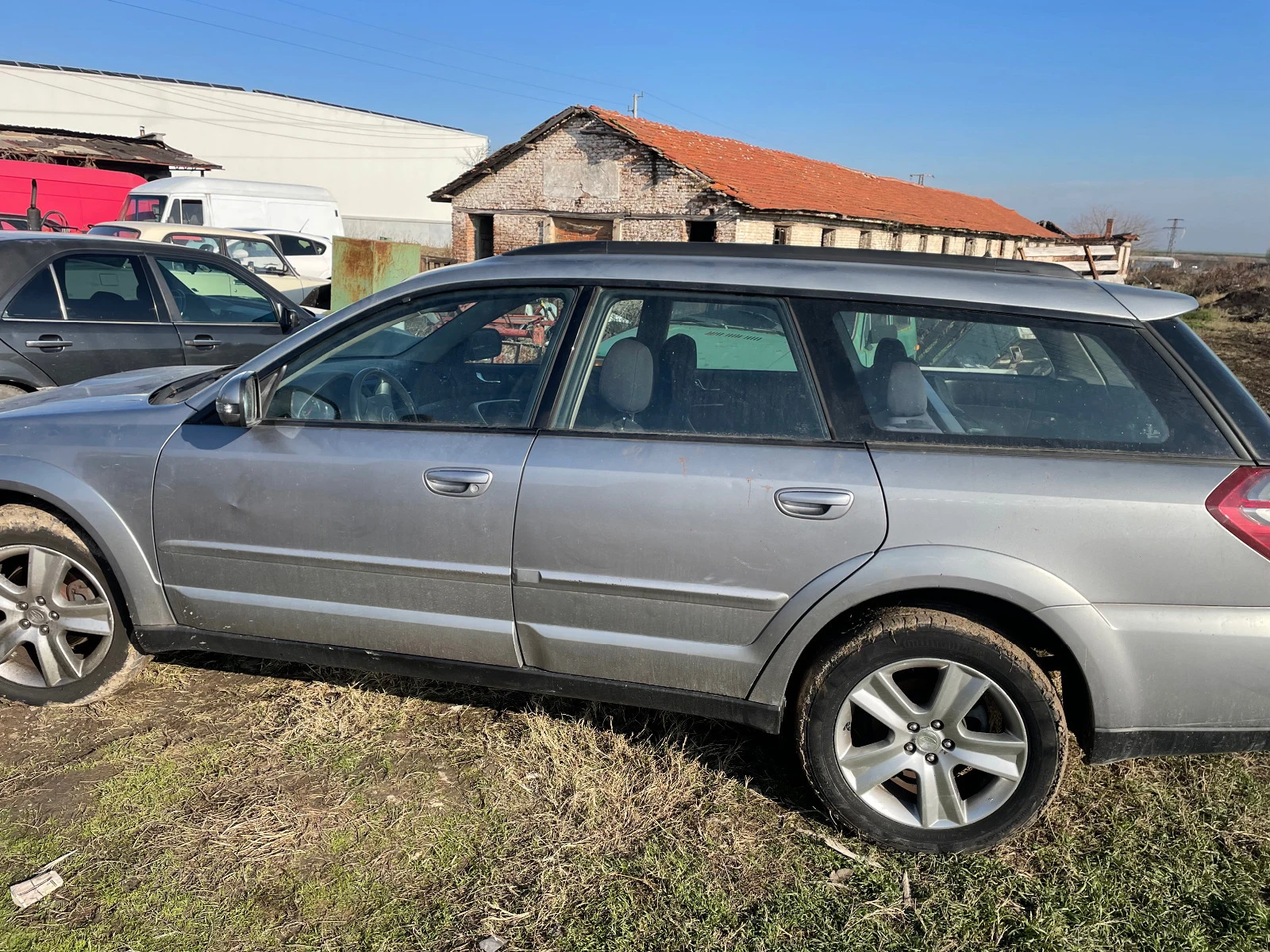 Subaru Outback 2.0 d - изображение 5