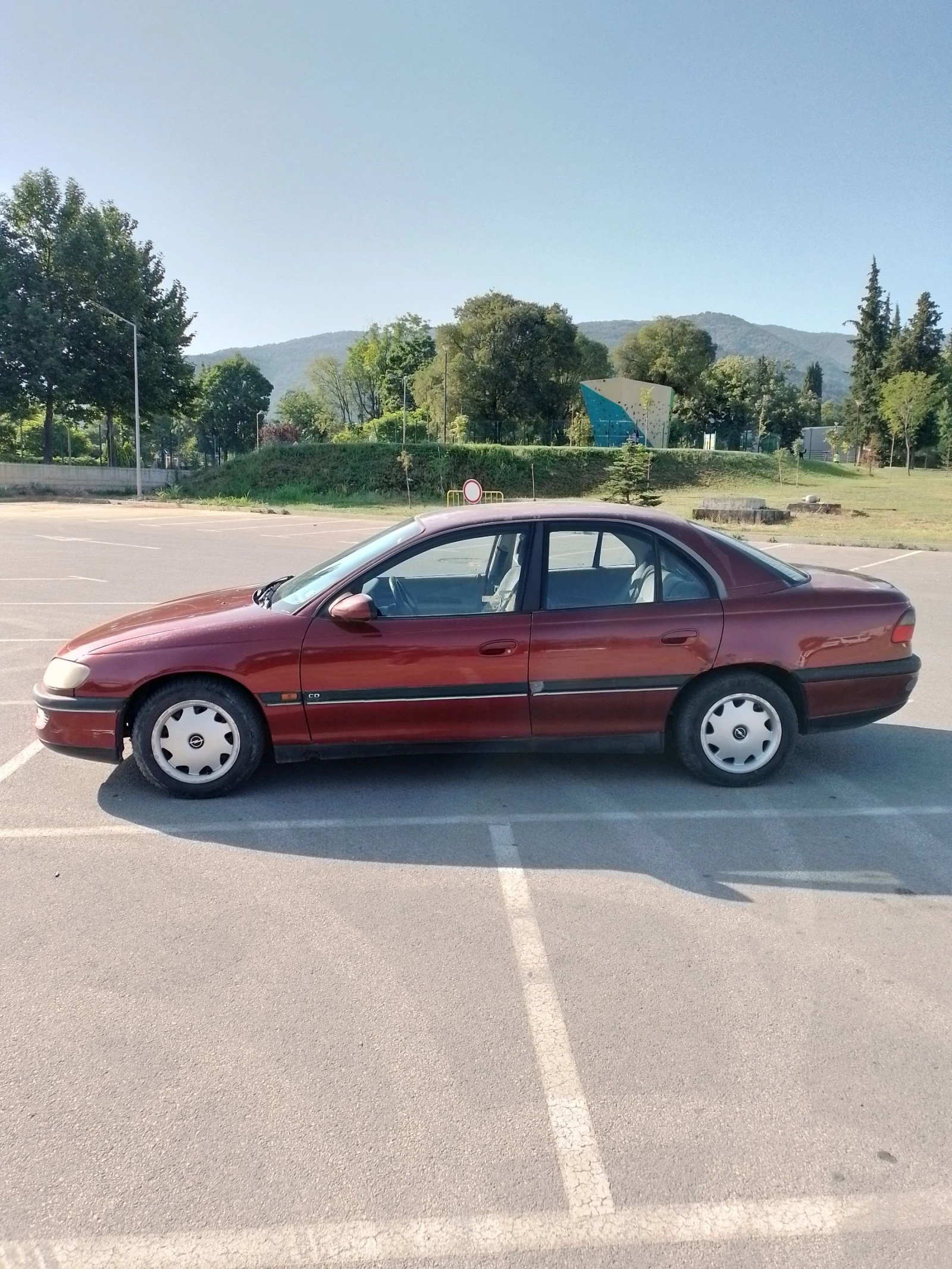 Opel Omega 2.0 16v - изображение 3