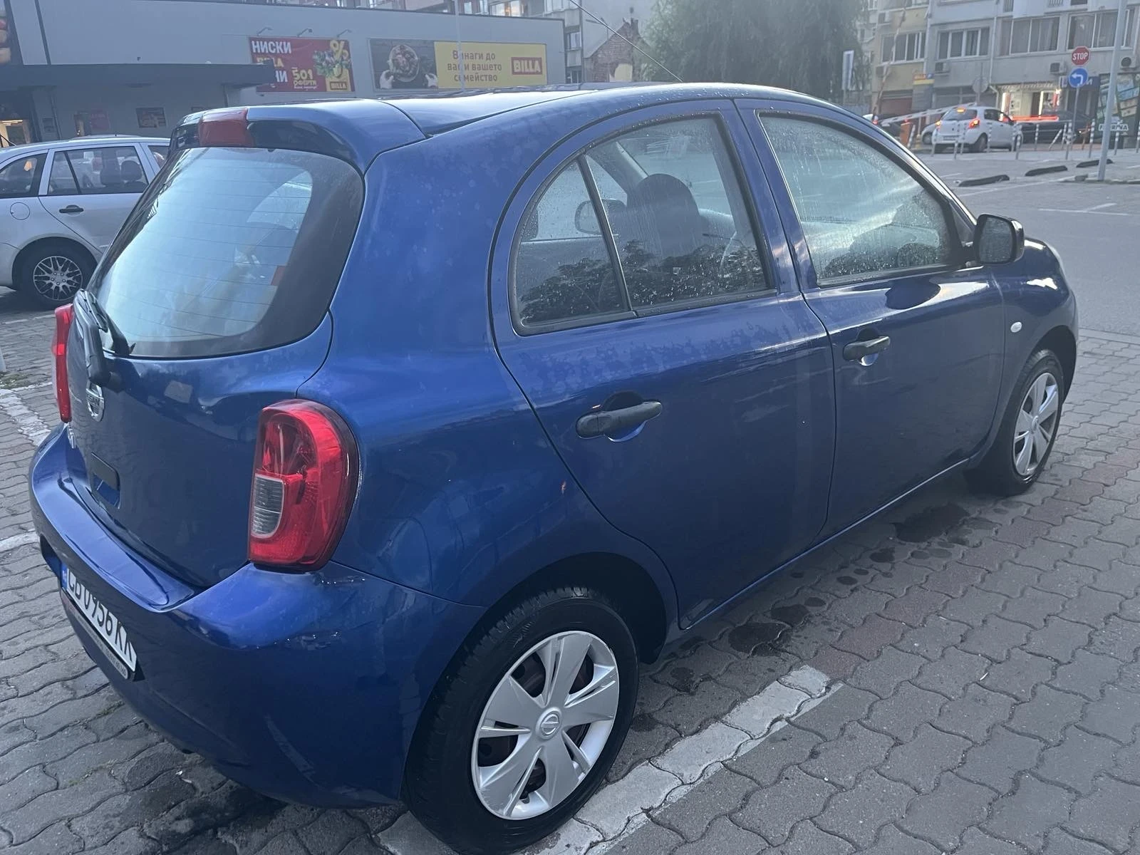 Nissan Micra Автоматик - изображение 6