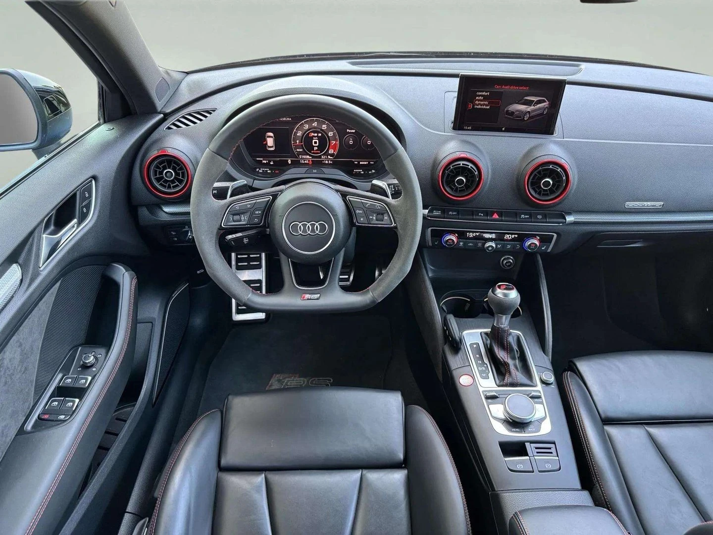 Audi Rs3 2.5 TFSI quattro - изображение 10