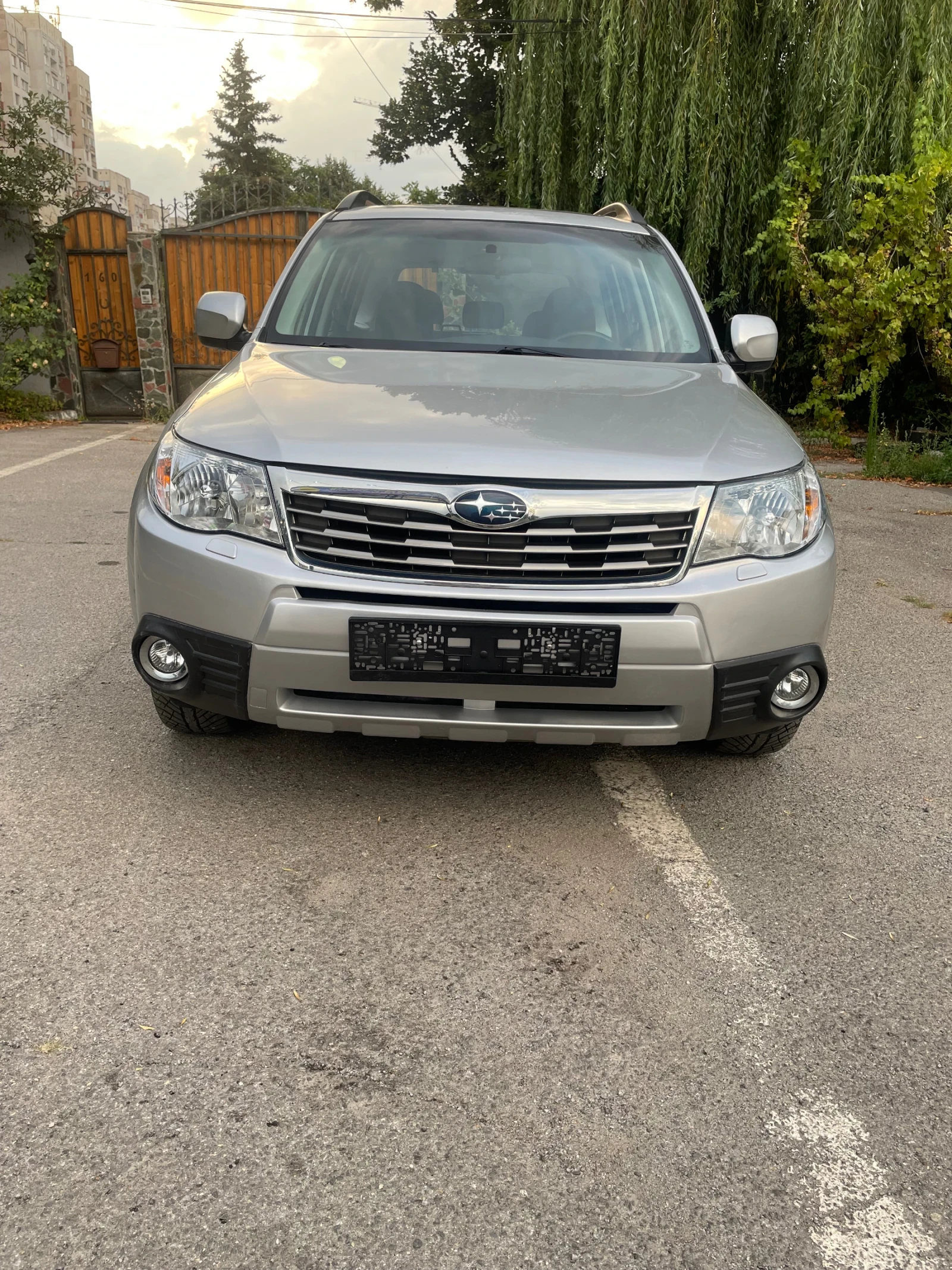 Subaru Forester 2.0 Автомат Швейцария | Mobile.bg — изображение 1