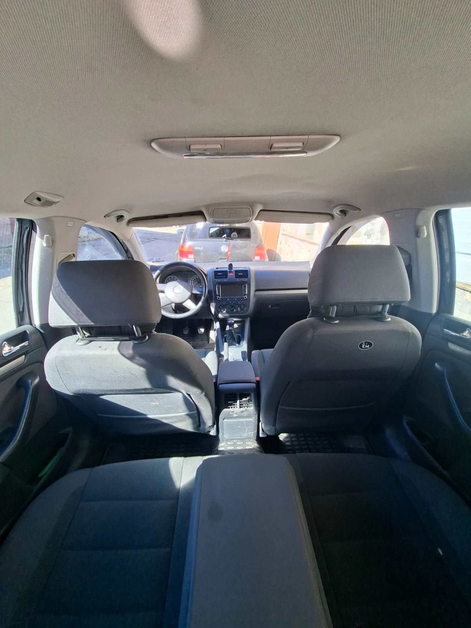 VW Golf  - изображение 8