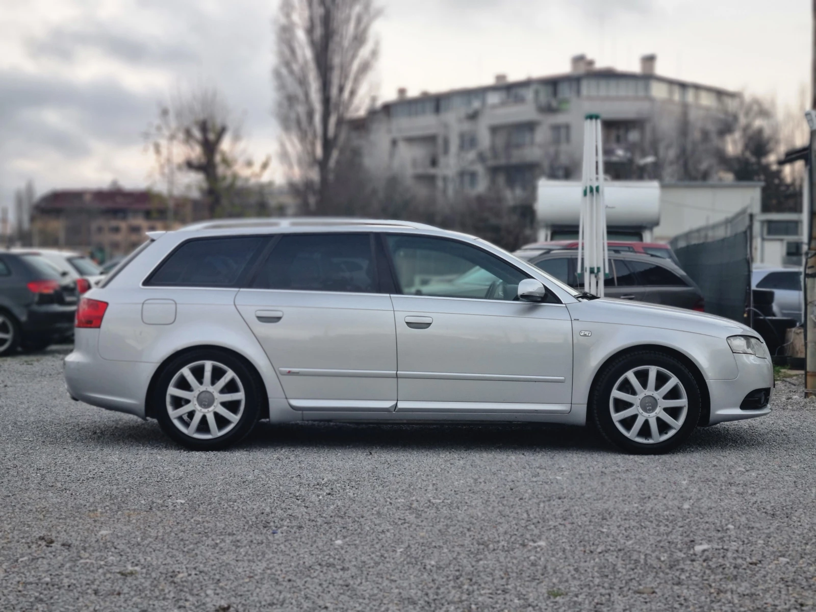 Audi A4 S-LINE 2.0 170 КС - изображение 8