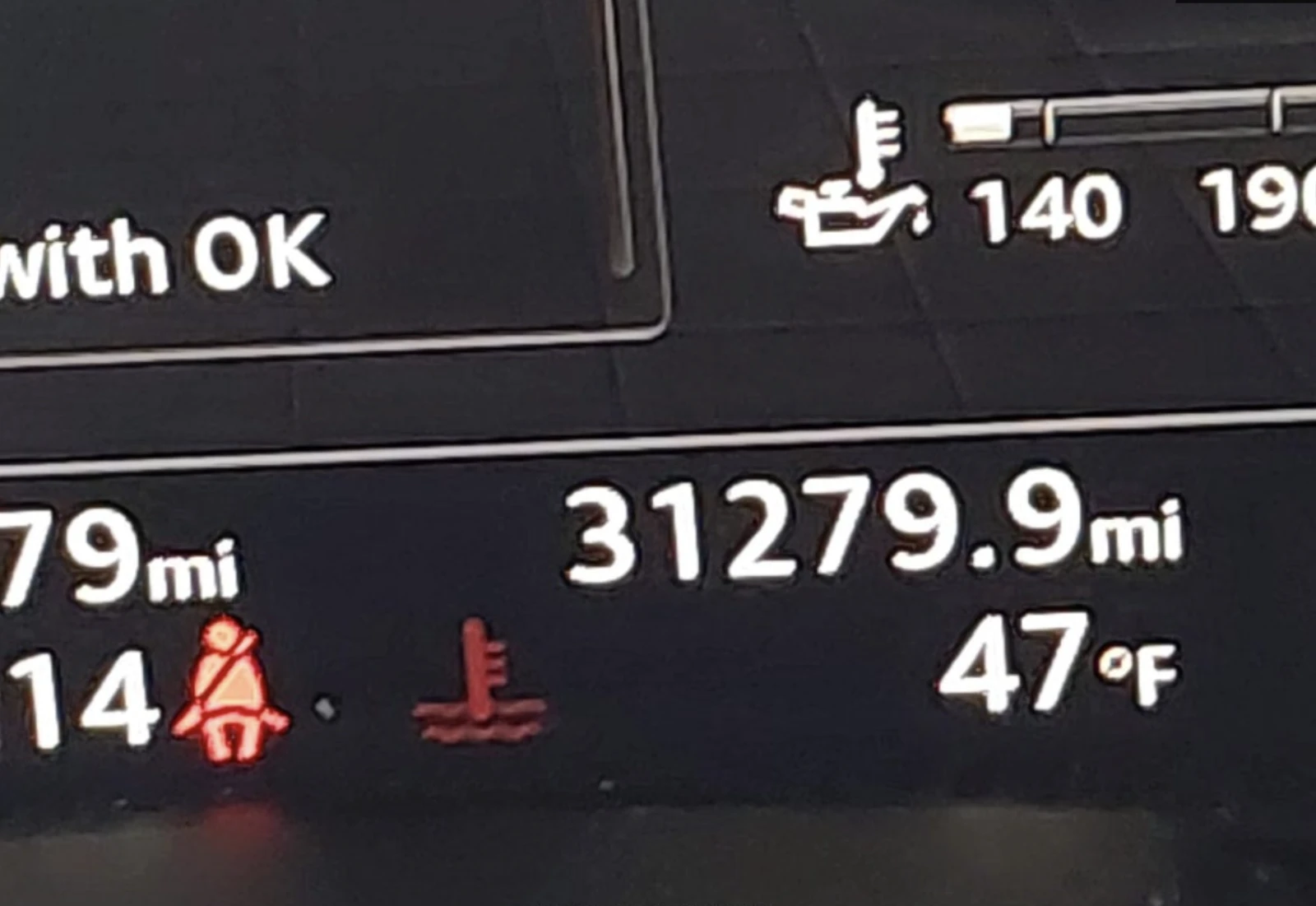 Audi Tt 2.0T quattro, снимка 14 - Автомобили и джипове - 53811732