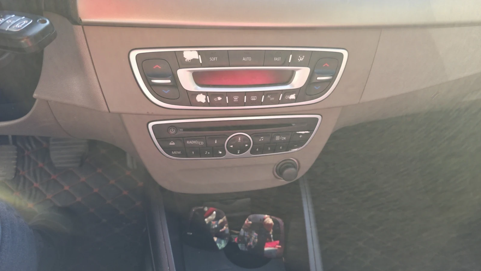 Renault Megane, снимка 4 - Автомобили и джипове - 53864007