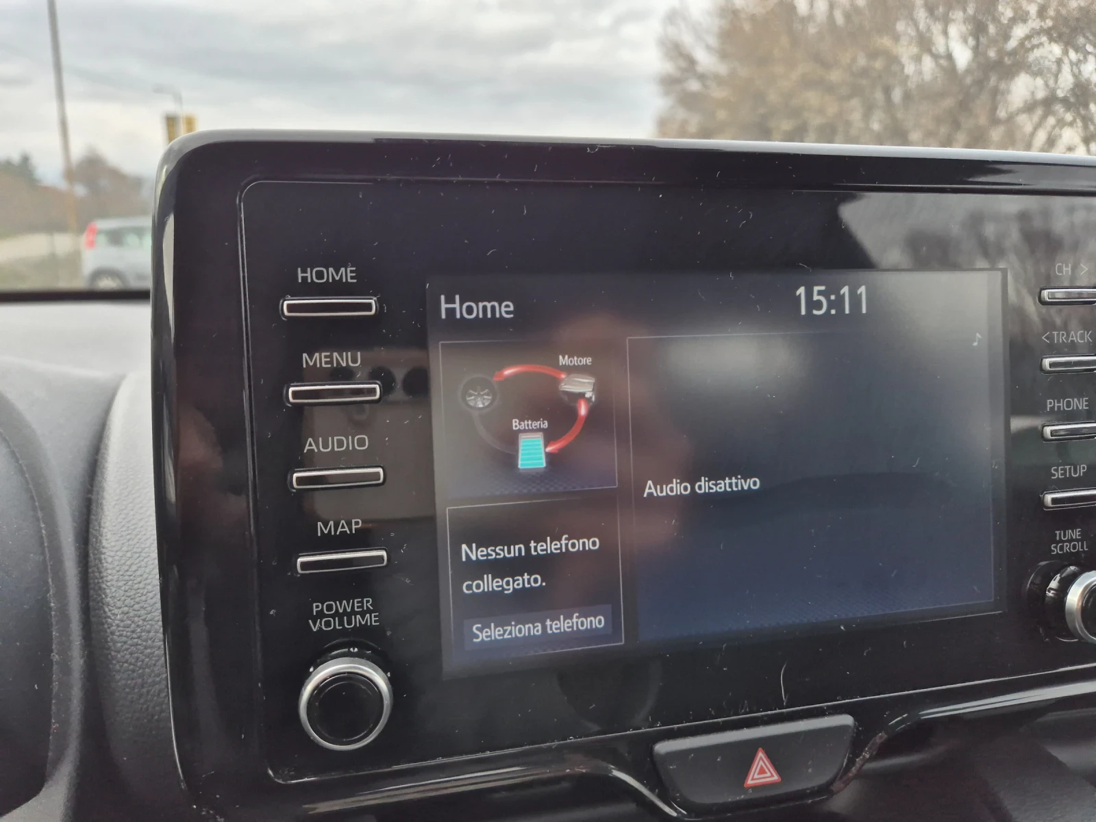 Toyota Yaris 1.5  Hybrid | Mobile.bg � ����������� 13