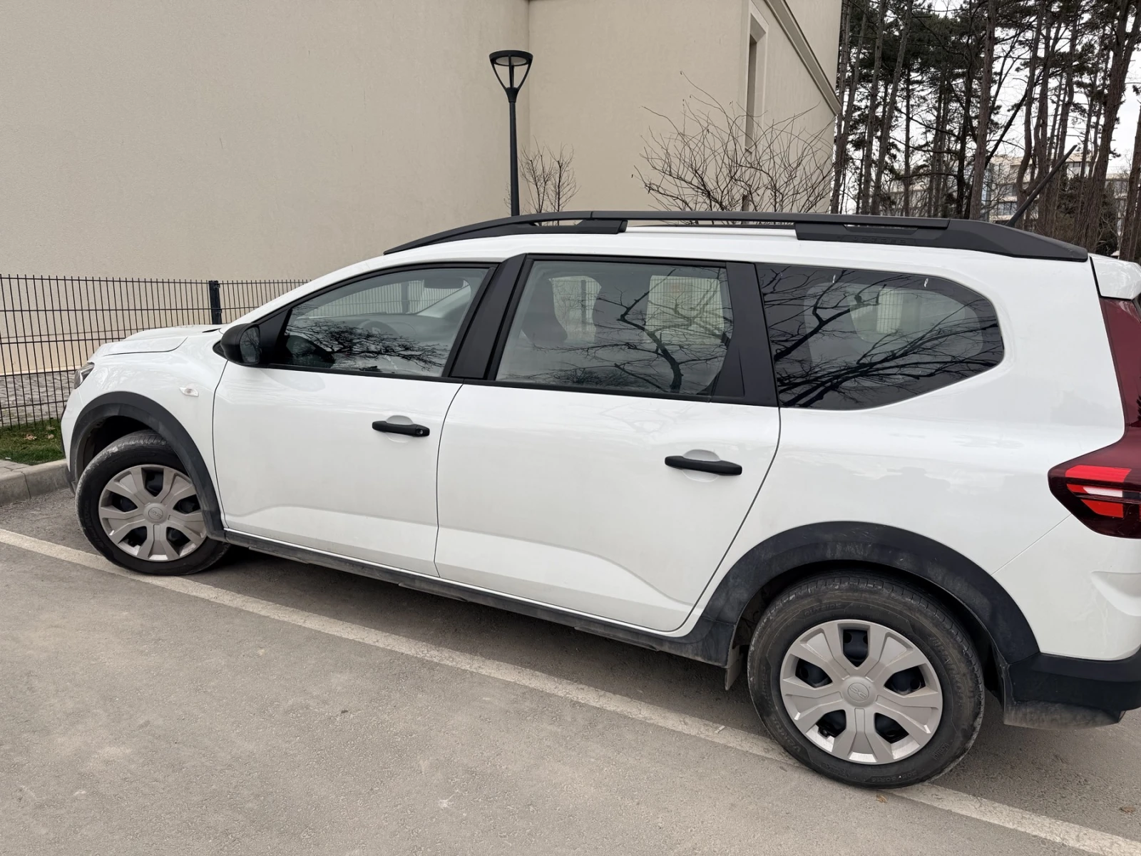 Dacia Jogger, снимка 3 - Автомобили и джипове - 53949706