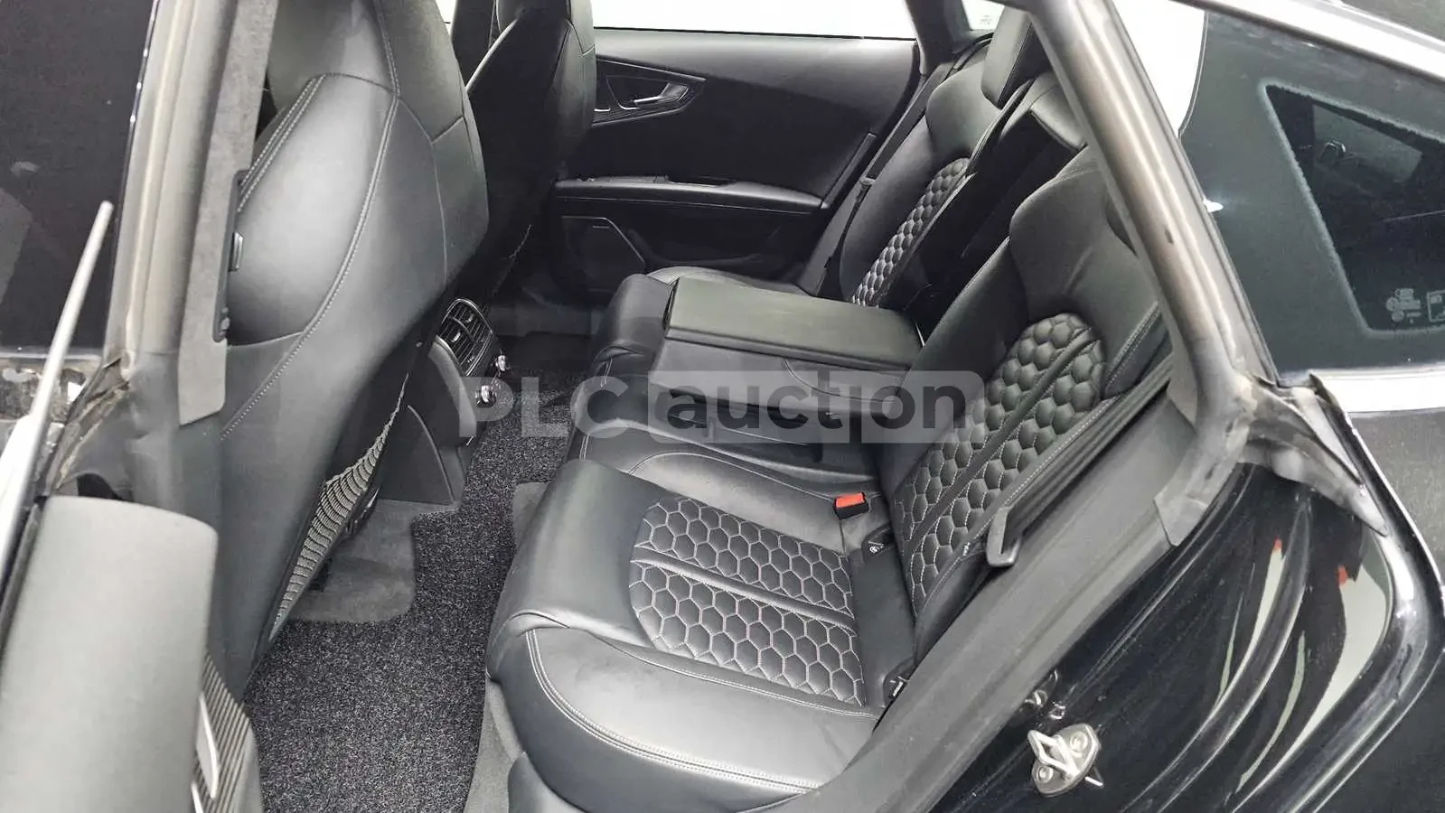 Audi Rs7 FULL+ + + , снимка 11 - Автомобили и джипове - 54056252