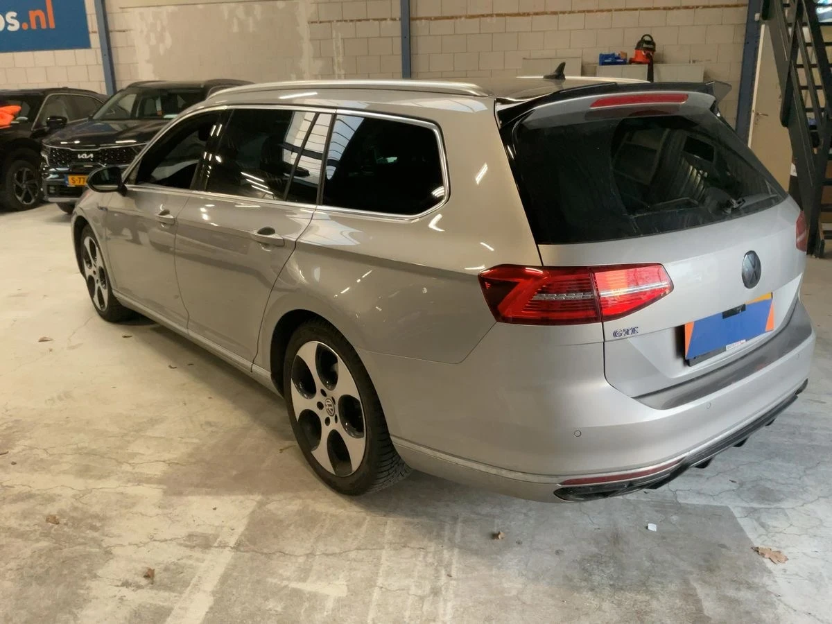 VW Passat GTE / DIGITAL / LED / PANORAMA / Plug-in Hybrid | Mobile.bg � ����������� 3
