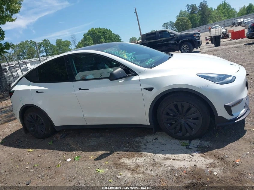 Tesla Model Y Long Range Dual Motor All-Wheel Drive, снимка 13 - Автомобили и джипове - 54435738