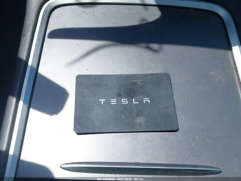 Tesla Model Y Long Range Dual Motor All-Wheel Drive, снимка 11 - Автомобили и джипове - 54435738