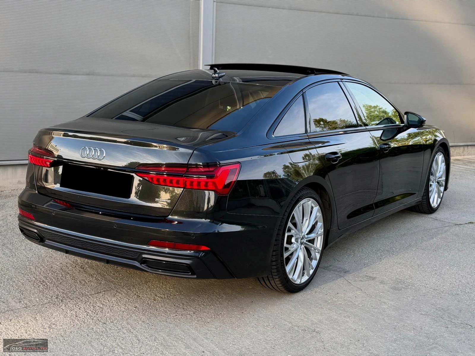 Audi A6 50/286HP/QUTTRO/B&O/SLINE/360/PANO/MASS/DISTR/465z, снимка 5 - Автомобили и джипове - 54789085