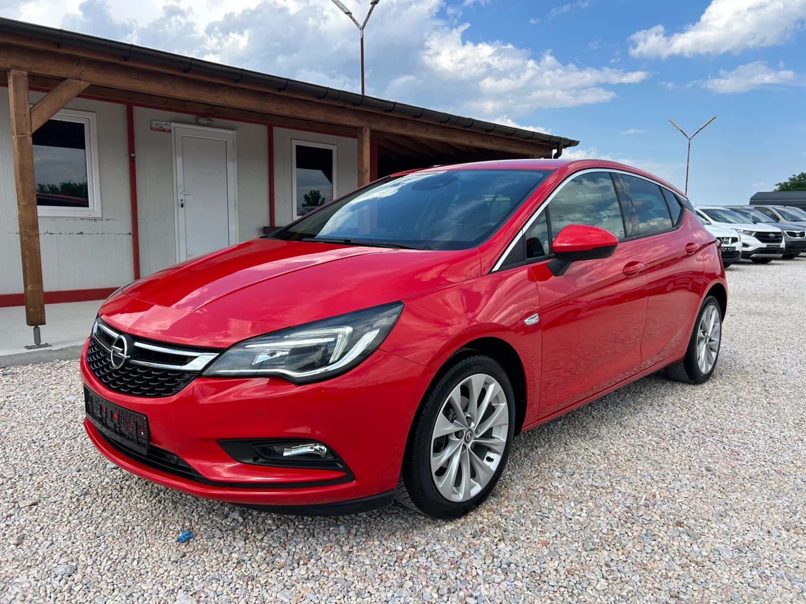Opel Astra * 1.6CDTI* 110к.с* NAVI* LED* Сервизна История* 