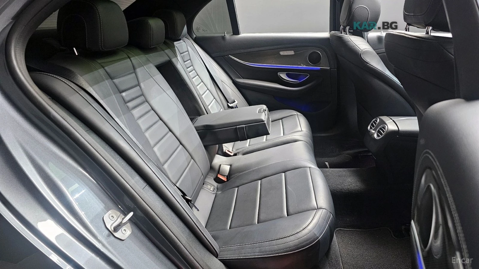 Mercedes-Benz E 300 AMG LINE* 360* BURMASTER* ПОДГРЕВ* ОБДУХВ* ПАНО, снимка 12 - Автомобили и джипове - 54942123
