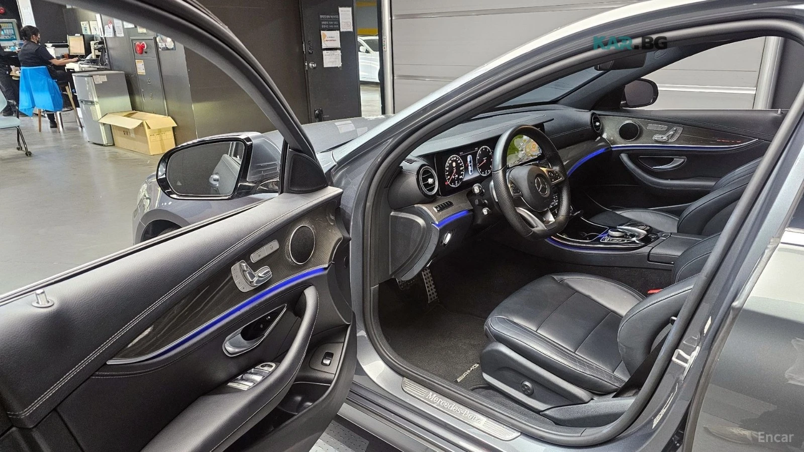 Mercedes-Benz E 300 AMG LINE* 360* BURMASTER* ПОДГРЕВ* ОБДУХВ* ПАНО, снимка 10 - Автомобили и джипове - 54942123
