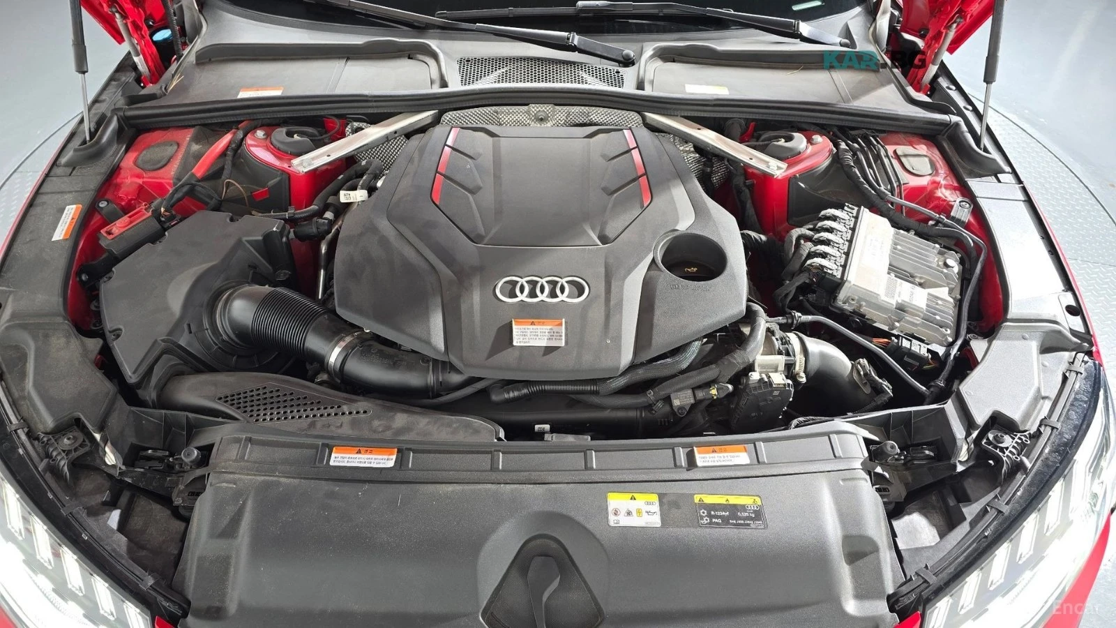 Audi S4 QUATTRO* MATRIX* DISTRONIC* ОБДУХВАНЕ* 360* МАСАЖИ, снимка 17 - Автомобили и джипове - 55016851