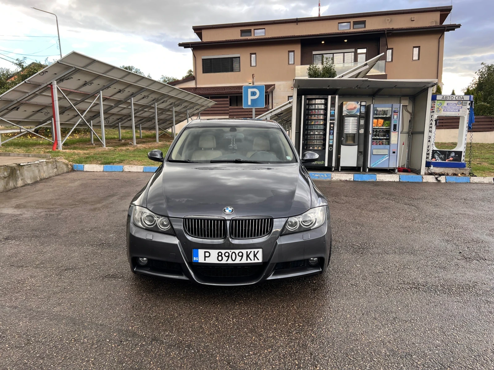 BMW 330