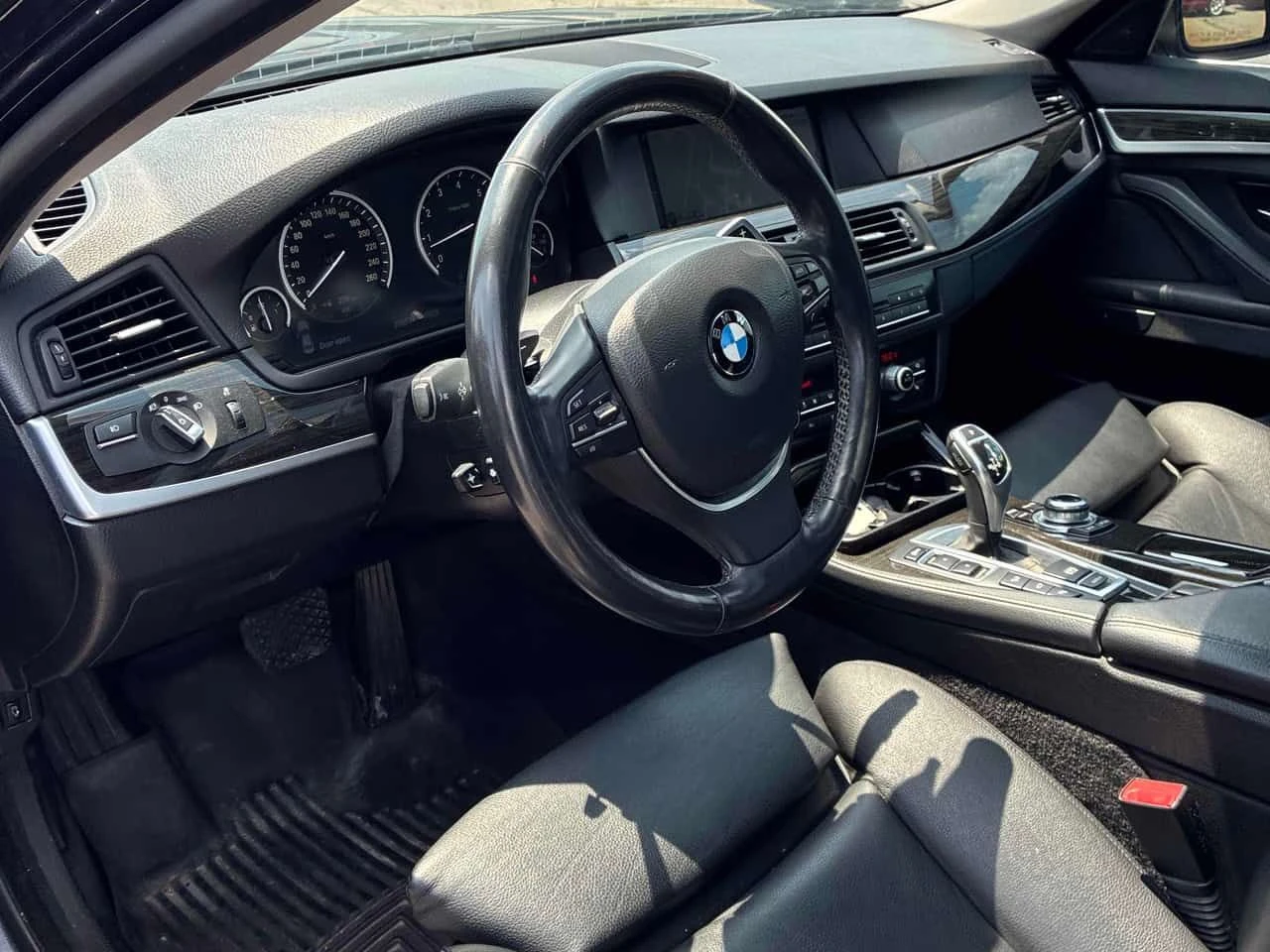 BMW 535 xDrive/ВТОРИ ГУМИ И ДЖАНТИ/ШИБИДАХ/ПОДГРЕВИ/OT BMW, снимка 7 - Автомобили и джипове - 55240129