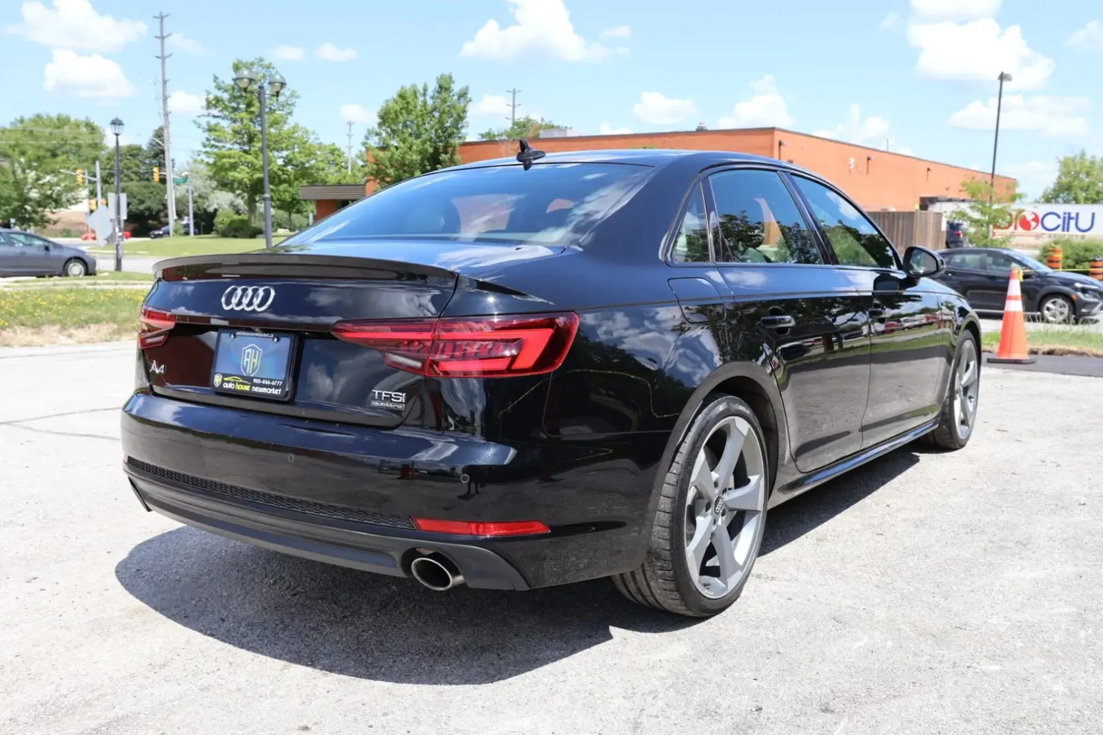 Audi A4 PROGRESSIV S LINE ЦЕНА ДО БЪЛГАРИЯ АВТОКРЕДИТ, снимка 6 - Автомобили и джипове - 55503821