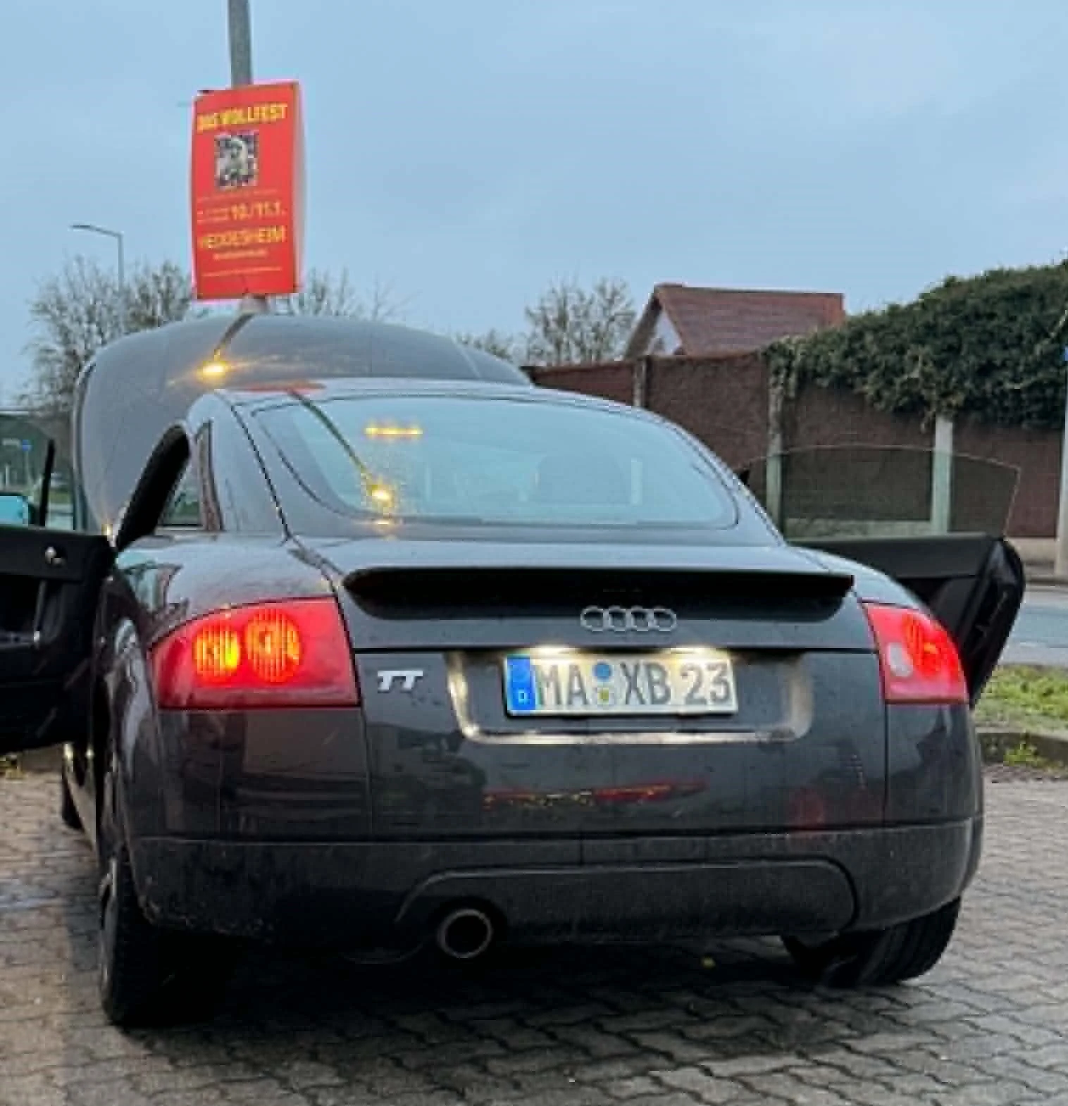 Audi Tt, снимка 3 - Автомобили и джипове - 55510070