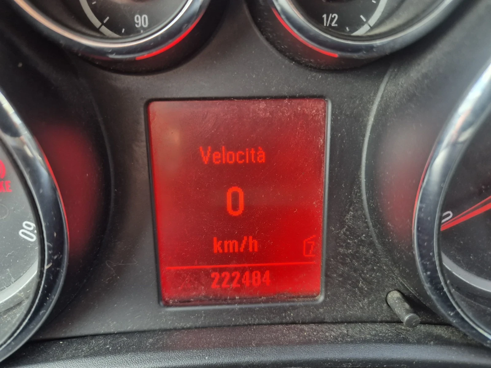 Opel Astra 1.7  110кс ТОП ЦЕНА!!!, снимка 17 - Автомобили и джипове - 56232669