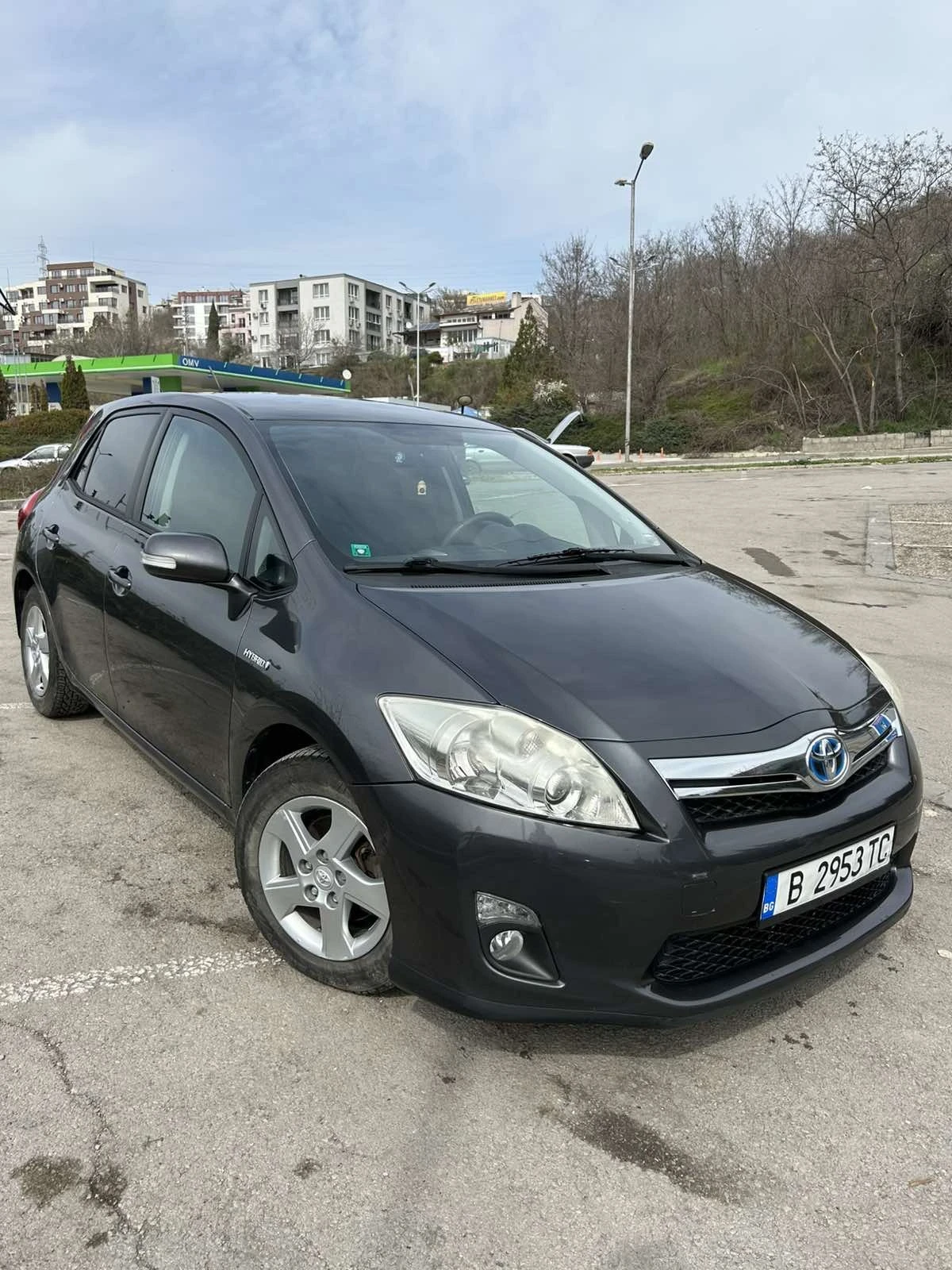 Toyota Auris, снимка 2 - Автомобили и джипове - 56277412