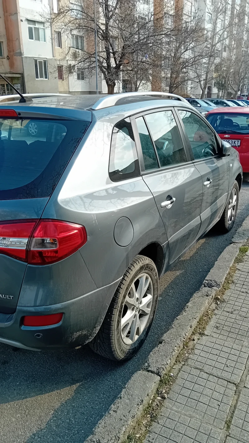 Renault Koleos, снимка 1 - Автомобили и джипове - 49310913