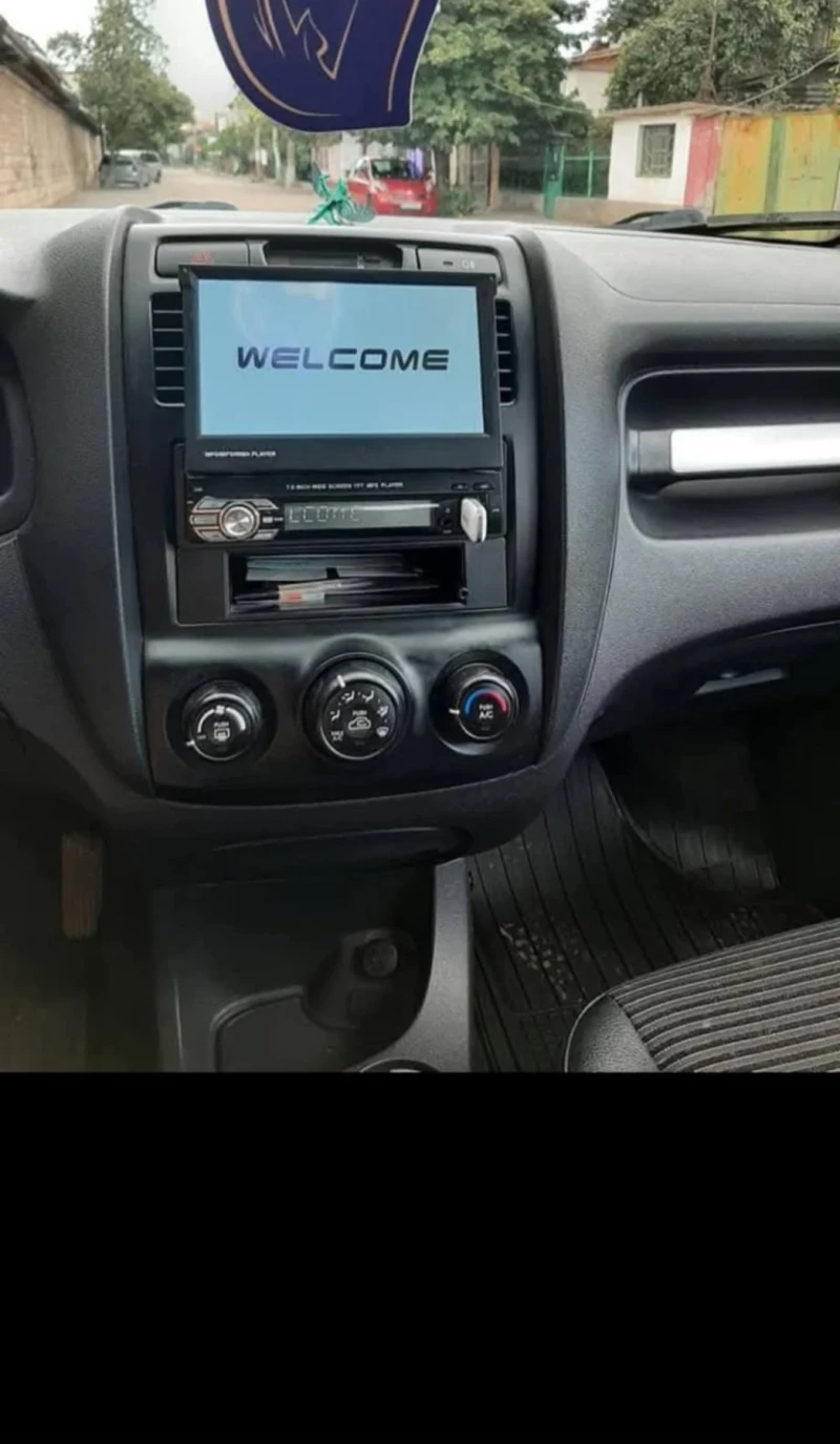 Kia Sportage, снимка 8 - Автомобили и джипове - 51866740