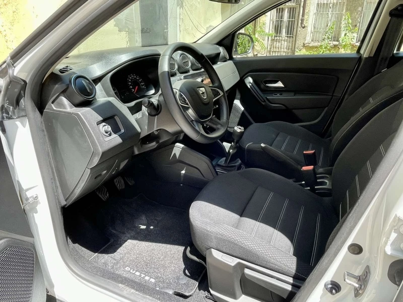 Dacia Duster 4WD, снимка 14 - Автомобили и джипове - 52401271