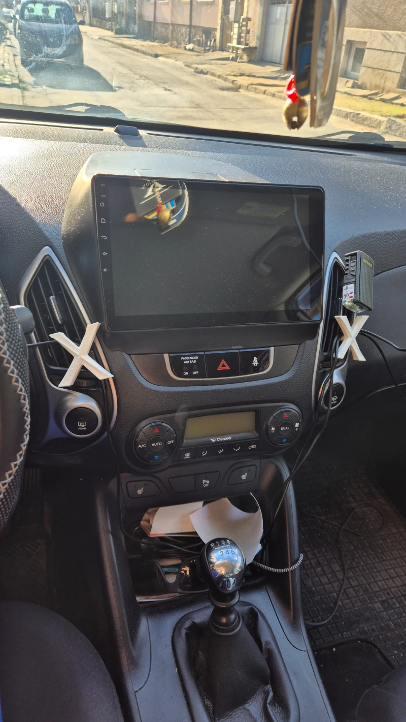 Hyundai IX35 2.0, снимка 5 - Автомобили и джипове - 52837563