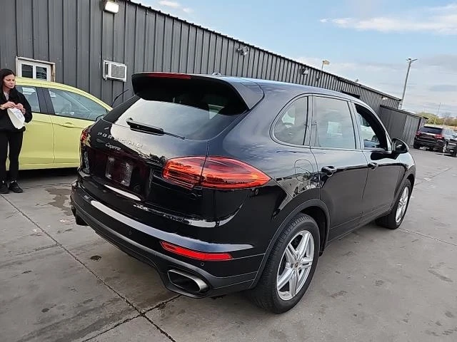 Porsche Cayenne БЕЗ ЗАБЕЛЕЖКИ КРАЙНА ЦЕНА, снимка 4 - Автомобили и джипове - 47901860