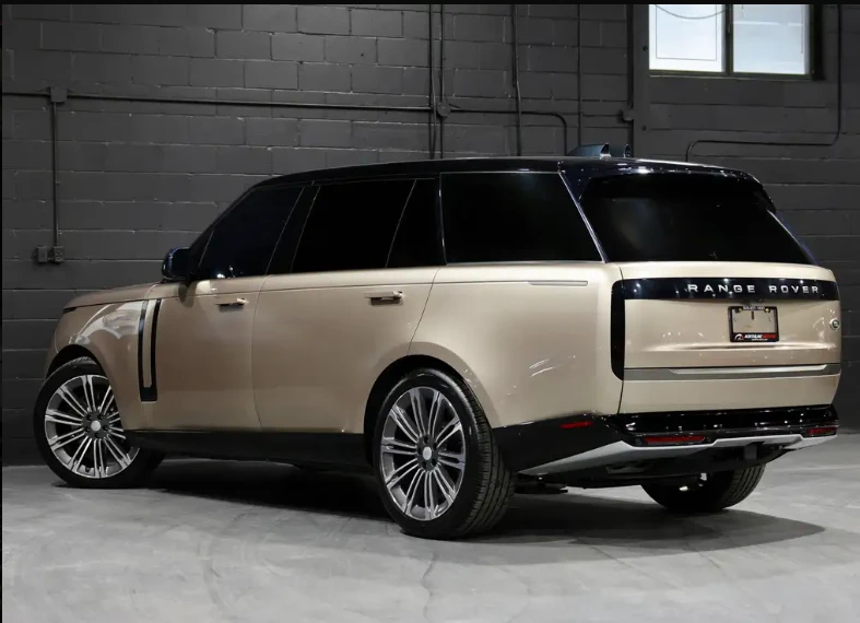 Land Rover Range rover 7 МЕСТЕН* ХЕД ЪП* 360* КРАЙНА ЦЕНА, снимка 3 - Автомобили и джипове - 56248434