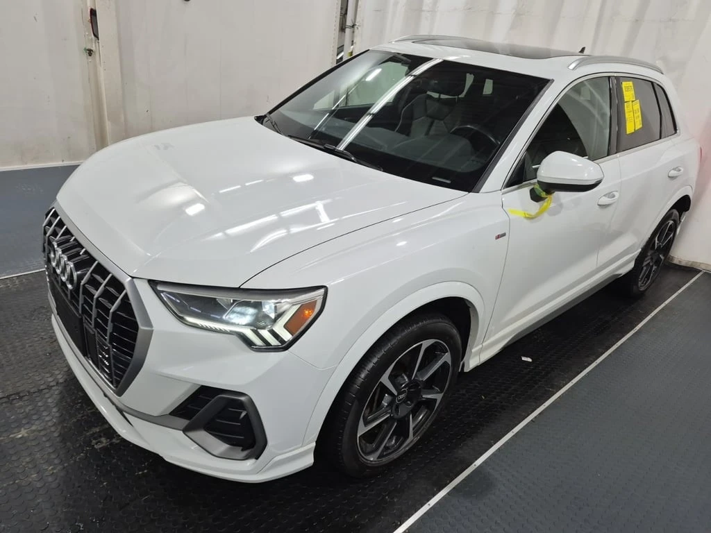 Audi Q3 * PROGRESSIV * CARFAX * БЕЗ ПЪРВОНАЧАЛНА ВНОСКА, снимка 1