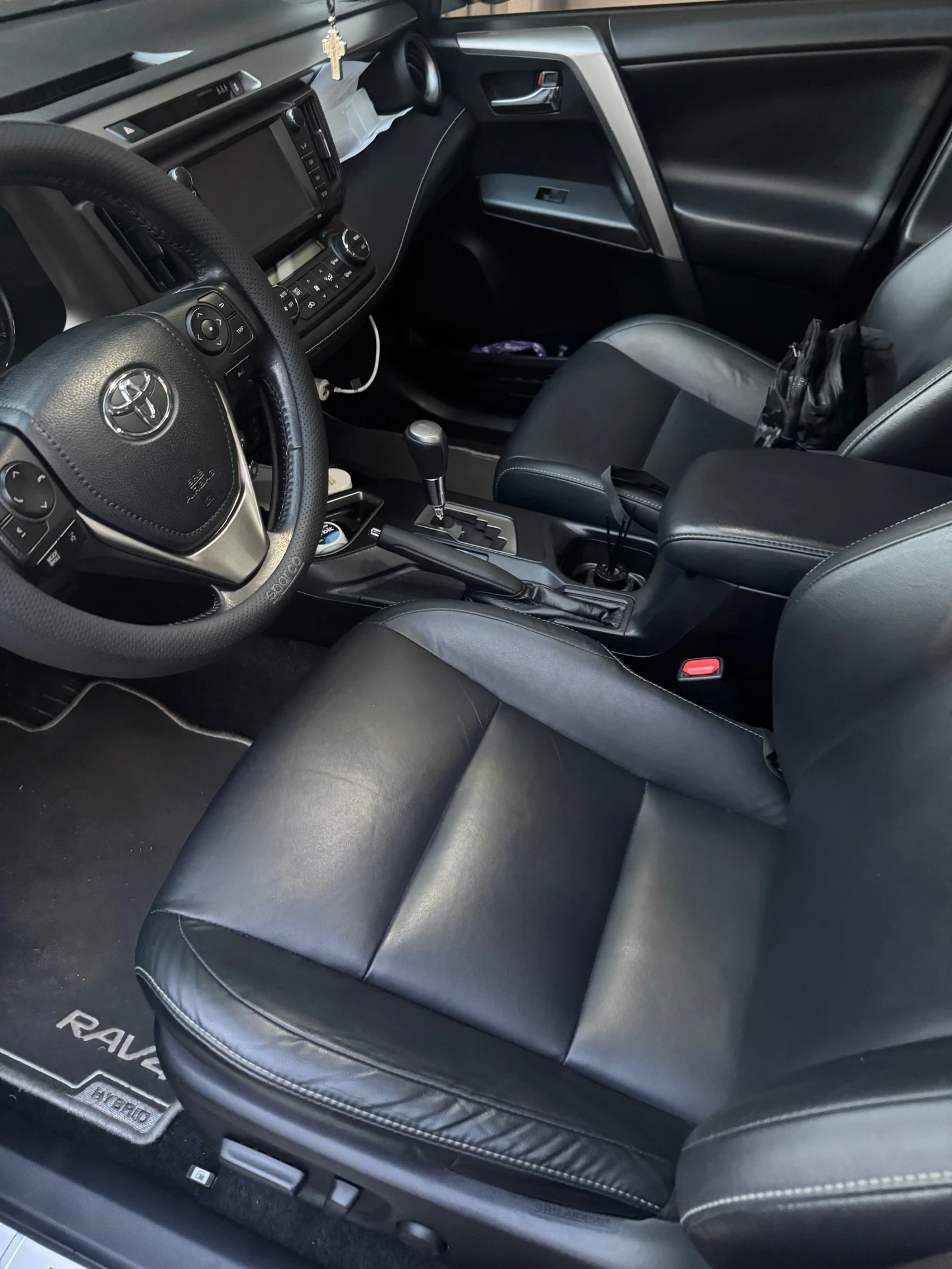 Toyota Rav4 2.5 Hibrid 4x4 | Mobile.bg � ����������� 16