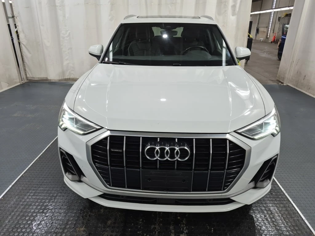 Audi Q3 * PROGRESSIV * CARFAX * БЕЗ ПЪРВОНАЧАЛНА ВНОСКА - изображение 2