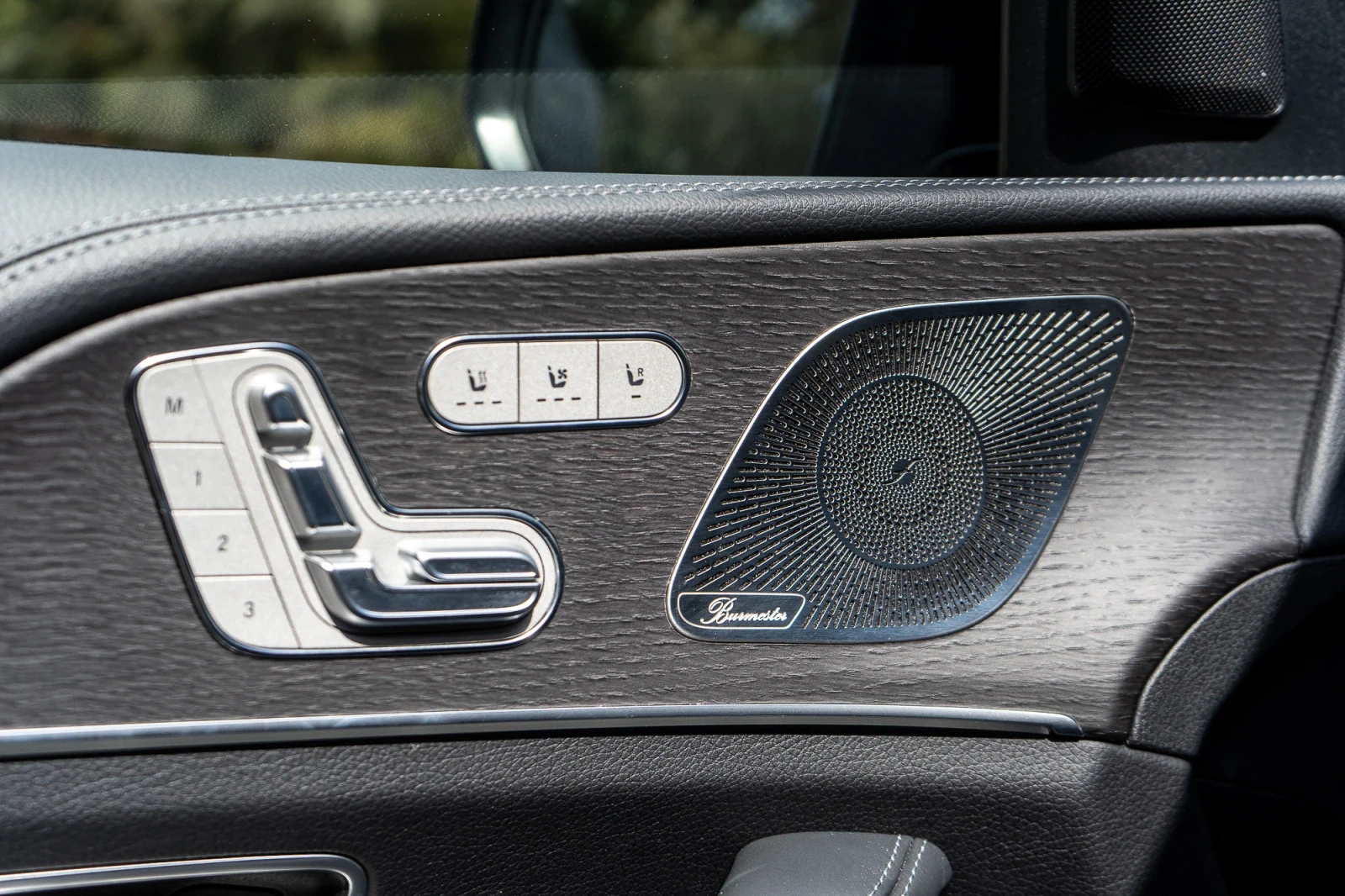 Mercedes-Benz GLS580 6+ 1, снимка 10 - Автомобили и джипове - 53990978