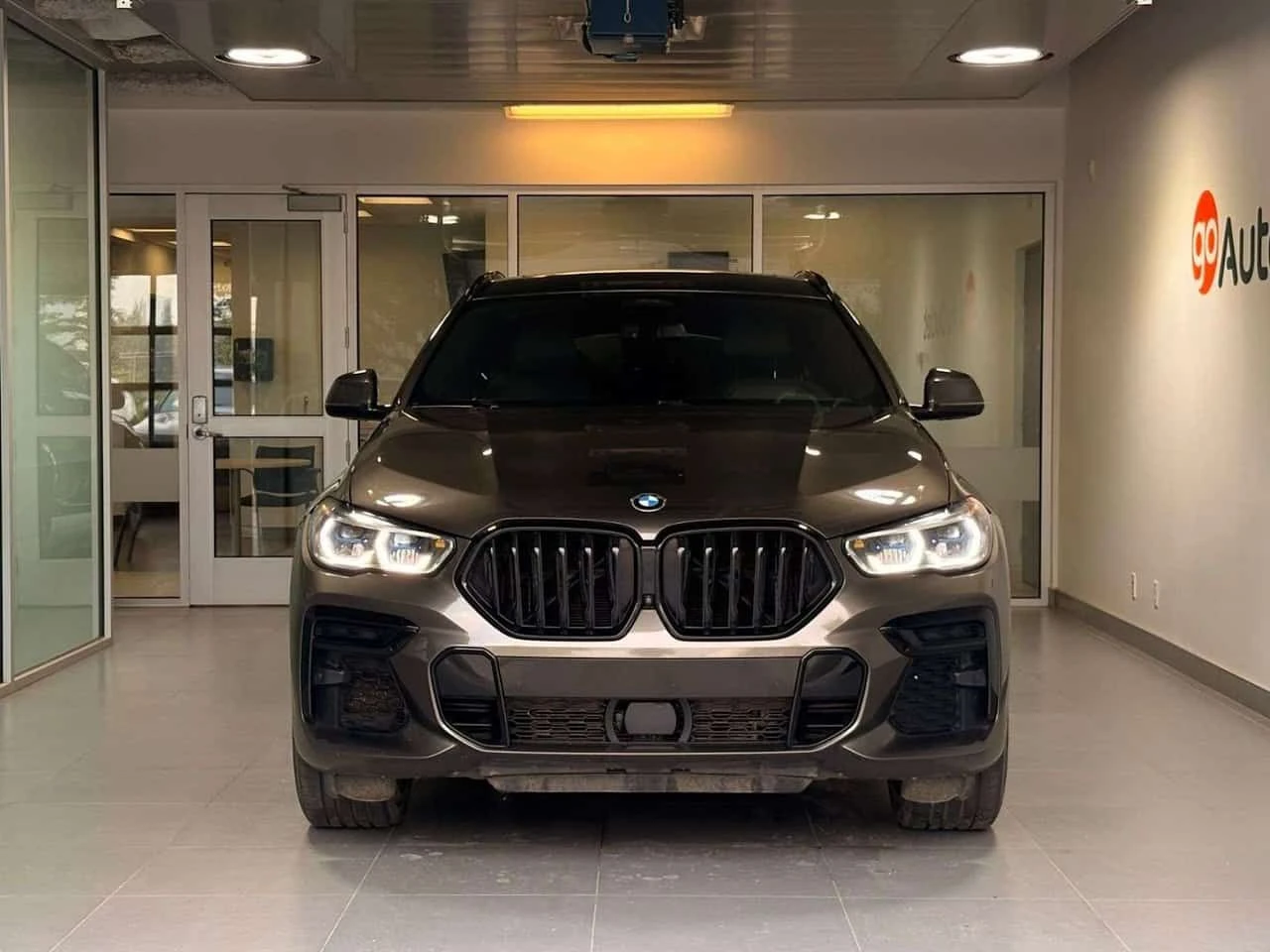 BMW X6 * ���� ���������� * ��������� ���� �� �� * CARFAX  | Mobile.bg � ����������� 2