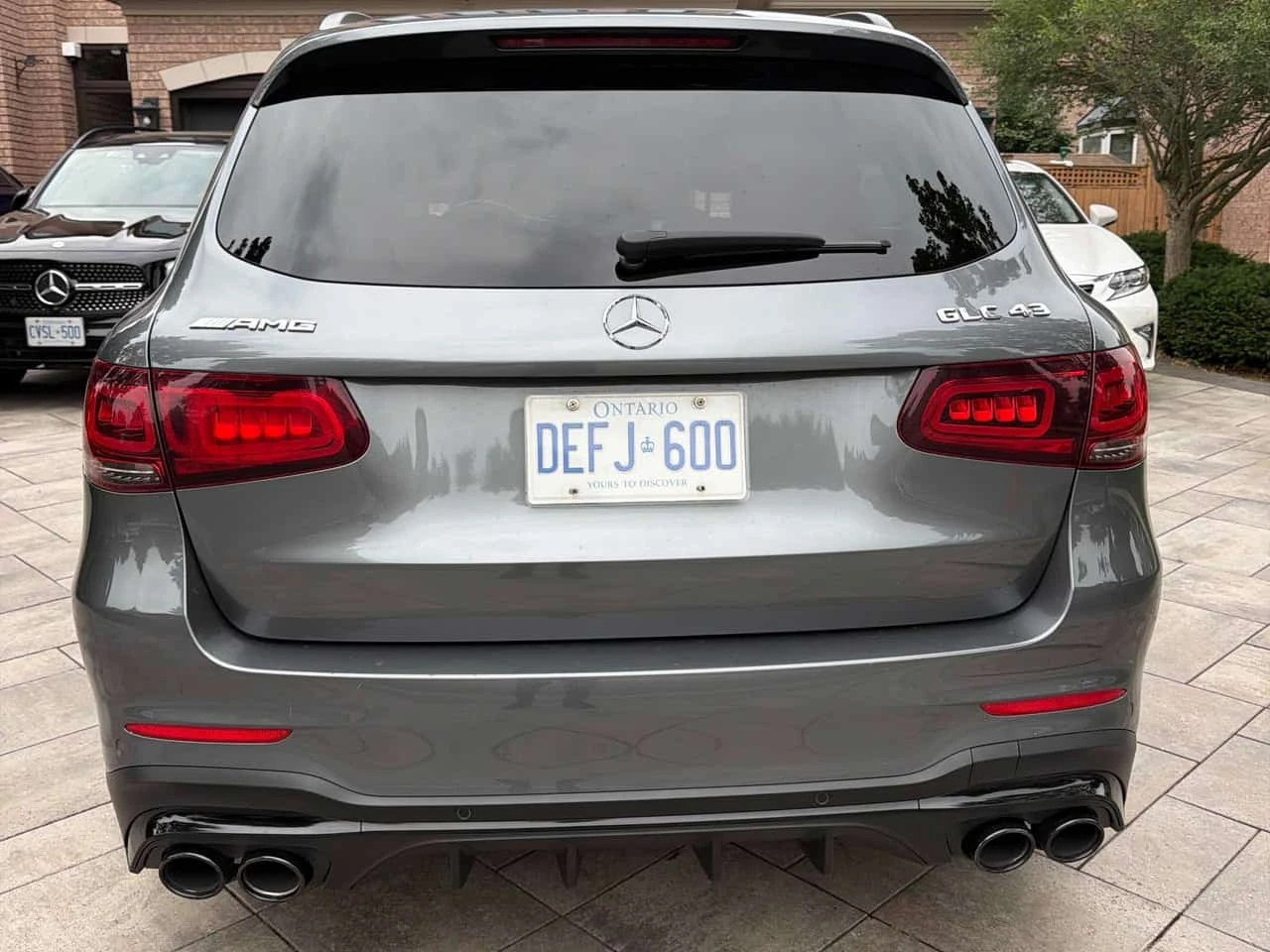 Mercedes-Benz GLC 43 AMG * CARFAX * ОПЦИЯ ЗА ФИНАНСИРАНЕ, снимка 4 - Автомобили и джипове - 55777789