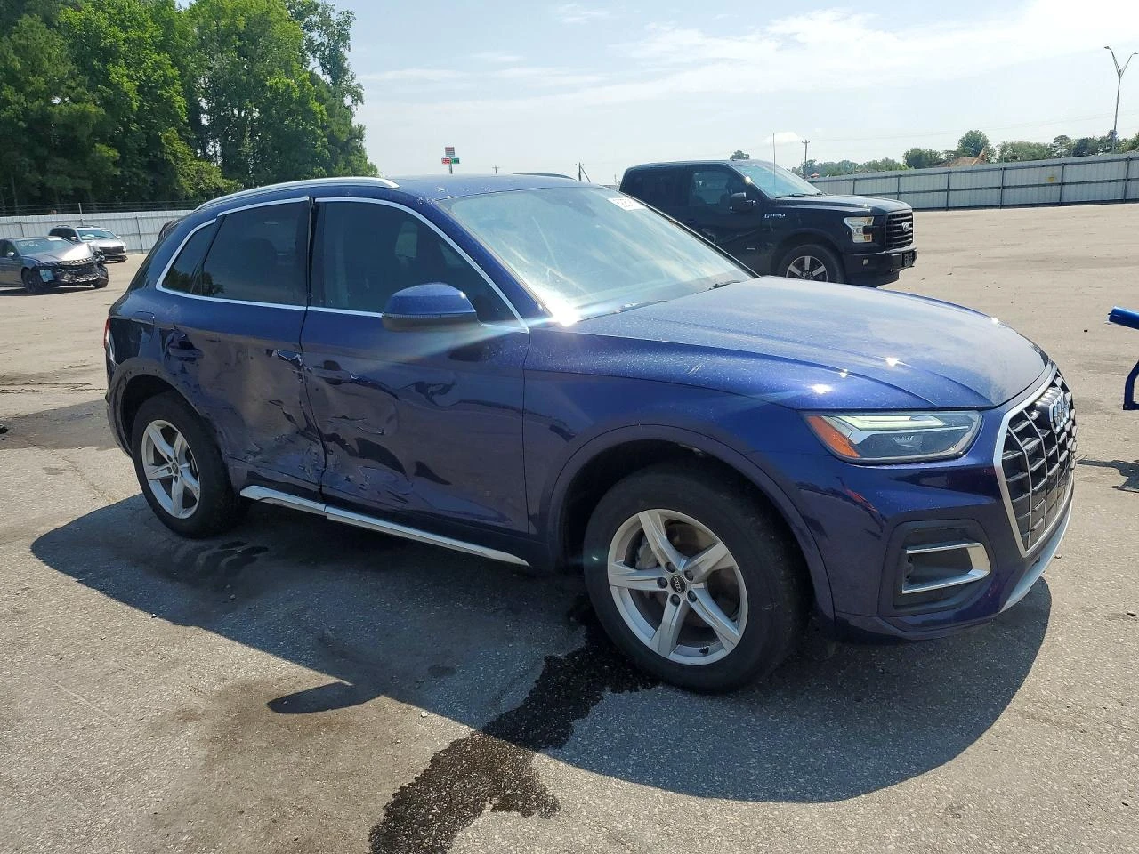 Audi Q5 2.0l Premium, снимка 4 - Автомобили и джипове - 55803027
