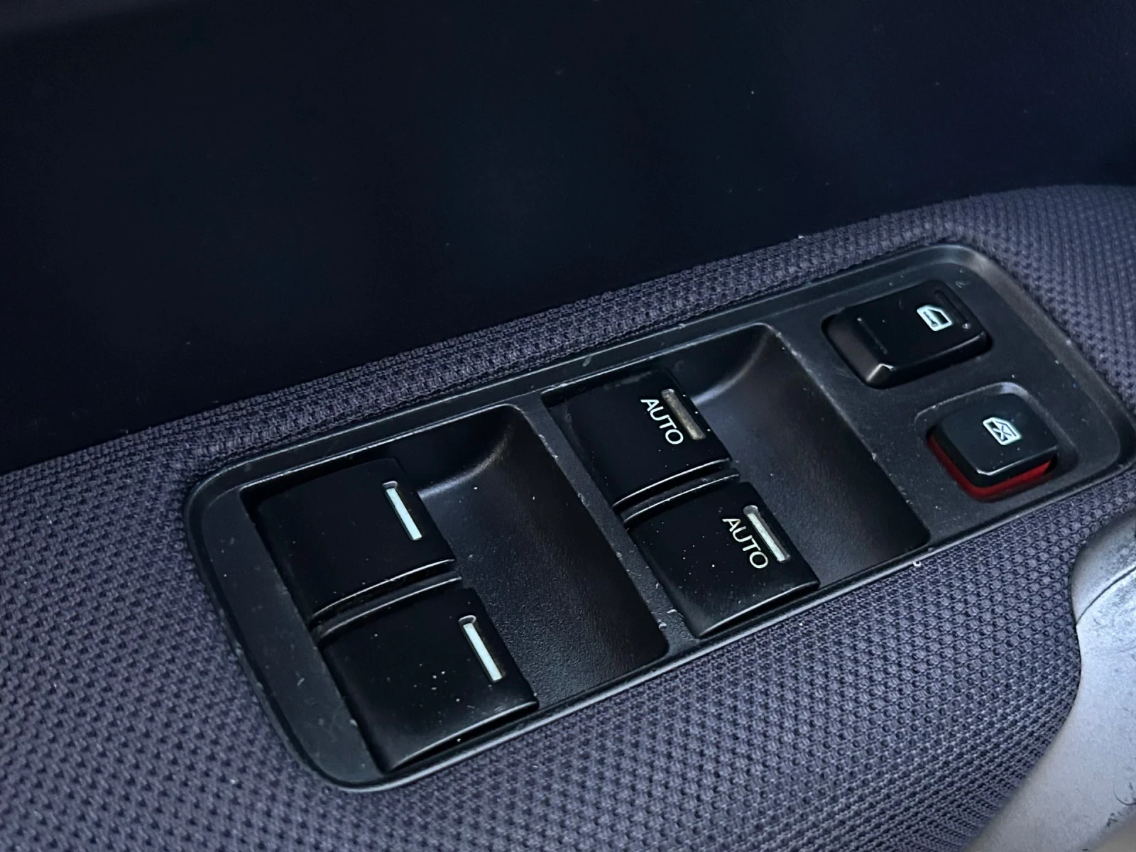 Honda Cr-v 2.2D 4x4 6ск , снимка 9 - Автомобили и джипове - 55971364