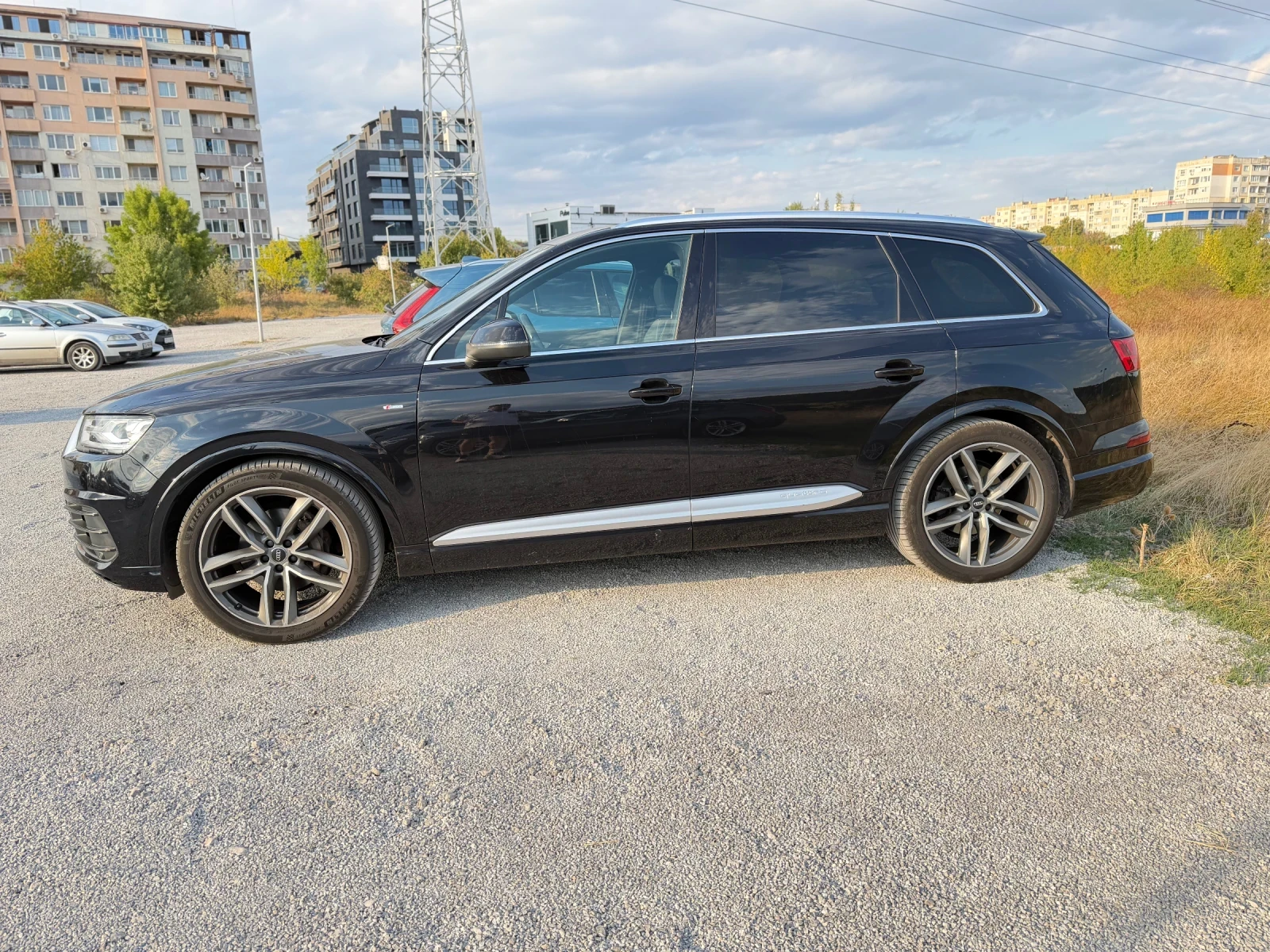 Audi Q7 Sline, снимка 2 - Автомобили и джипове - 56226004