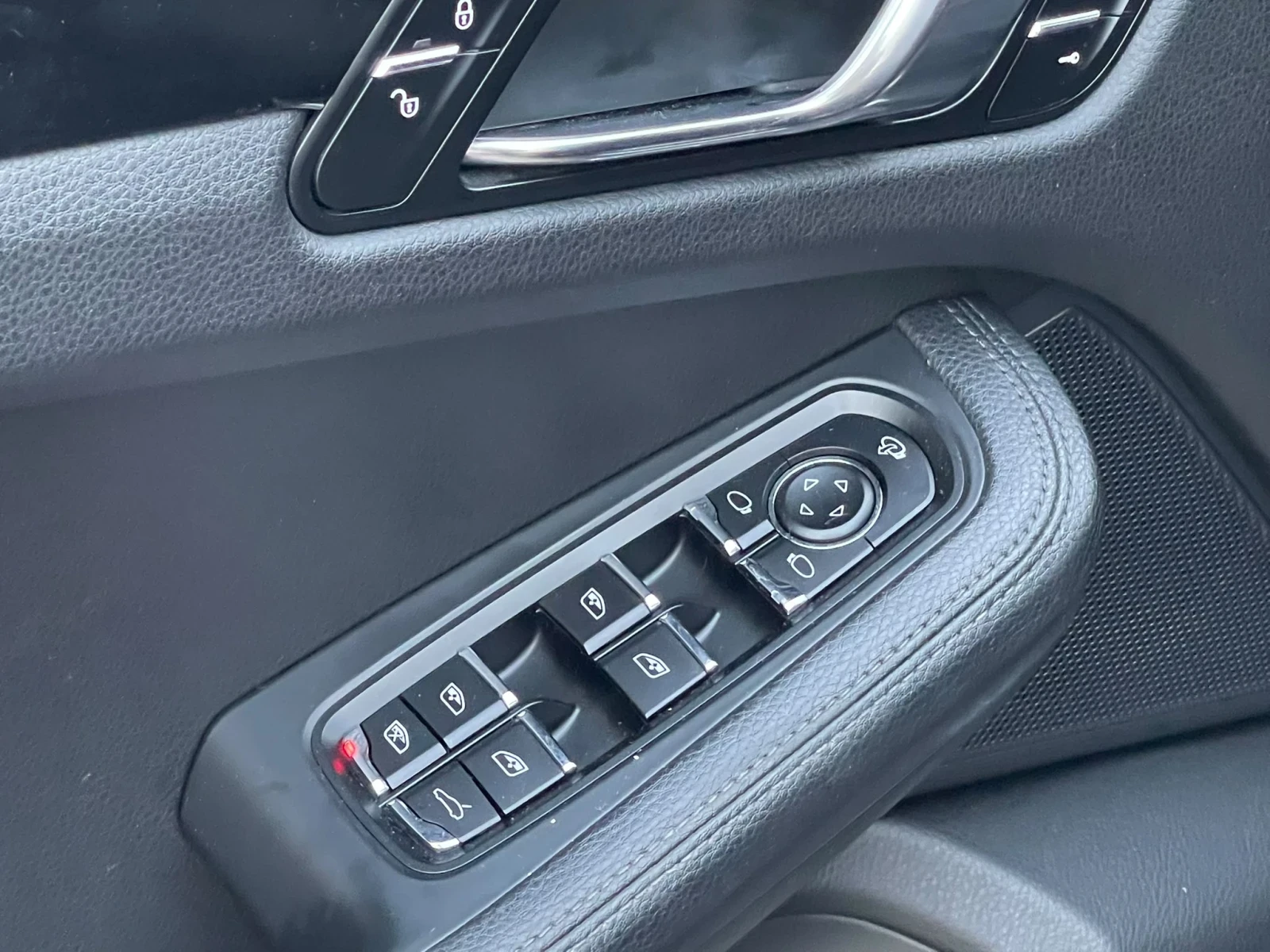 Porsche Macan 3.0  340�� | Mobile.bg � ����������� 8