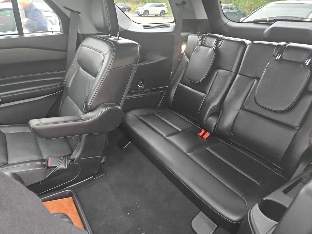 Ford Explorer Limited | CARFAX | БЕЗ ИНЦИДЕНТИ, снимка 16 - Автомобили и джипове - 56648894