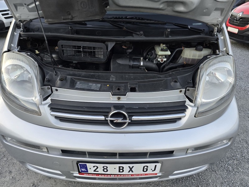 Opel Vivaro 2.5CDTI 140к.с. 6скорости Дълга база Клима, снимка 17 - Бусове и автобуси - 45232898