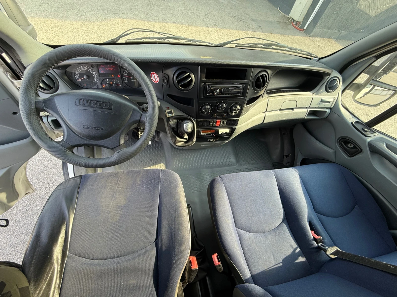 Iveco 35c18 Климатик!!!* 180коня* САМОСВАЛ - изображение 7