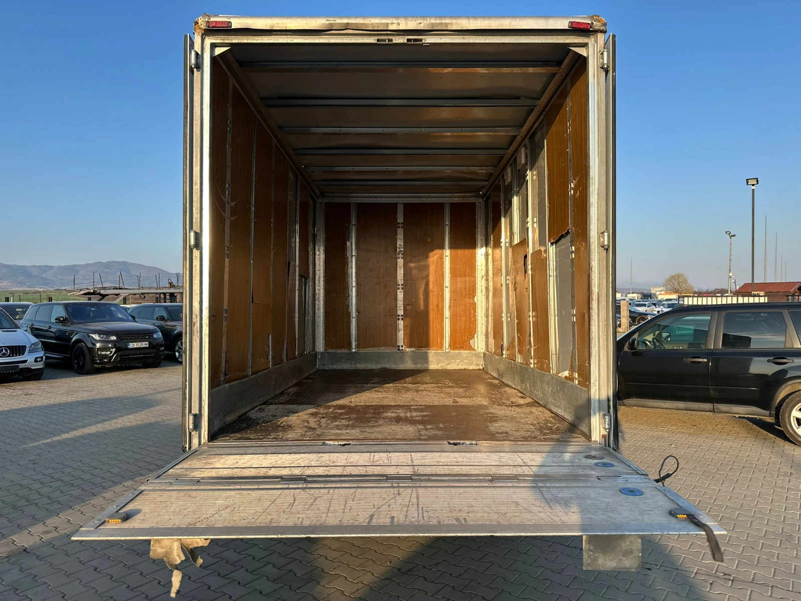 Mercedes-Benz Sprinter / 314 / ПАДАЩ БОРД / NAVI / 3.5T / 3 БРОЯ /, снимка 5 - Бусове и автобуси - 54960445