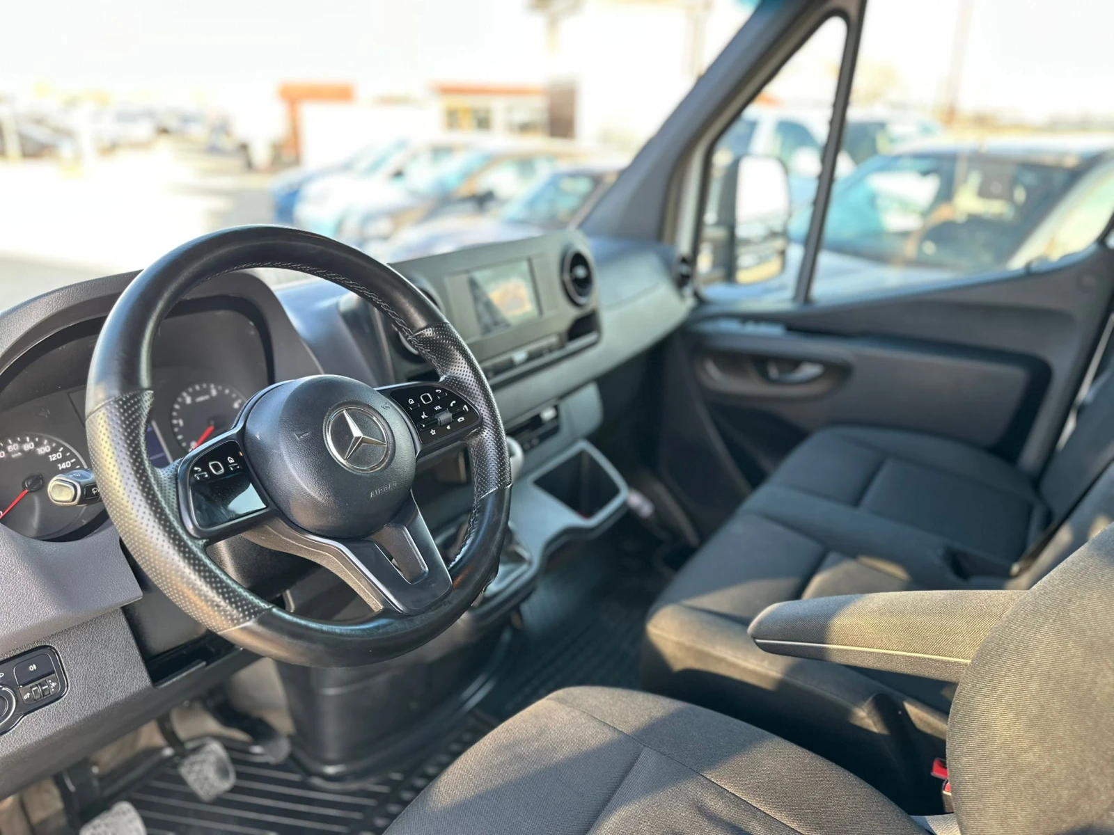 Mercedes-Benz Sprinter / 314 / ПАДАЩ БОРД / NAVI / 3.5T / 3 БРОЯ /, снимка 13 - Бусове и автобуси - 54960445