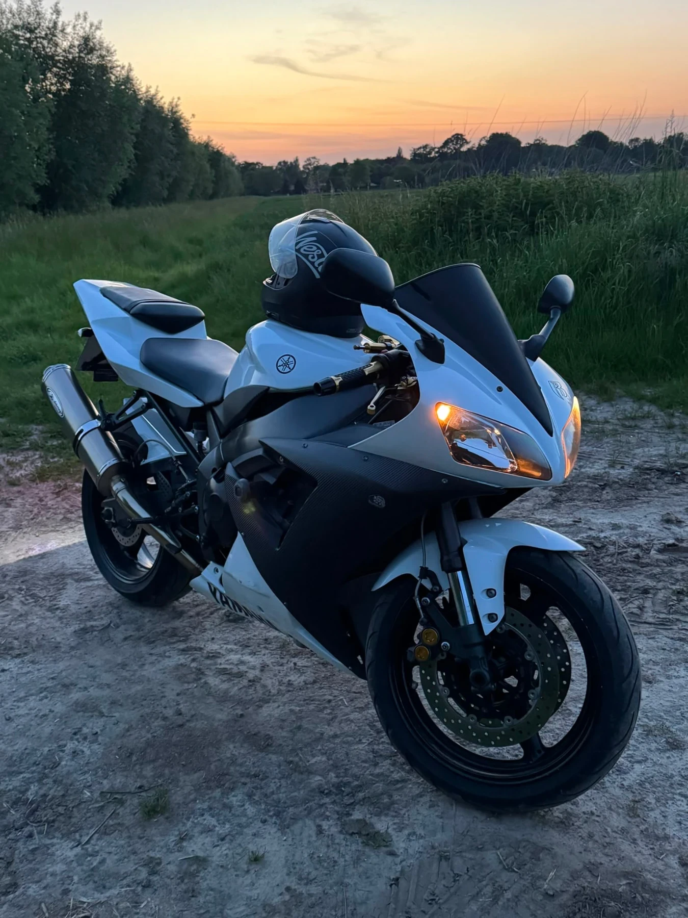 Yamaha YZF-R1 1000, снимка 3 - Мотоциклети и мототехника - 55047683